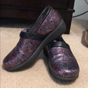 Grey’s Anatomy Nursing Shoes!